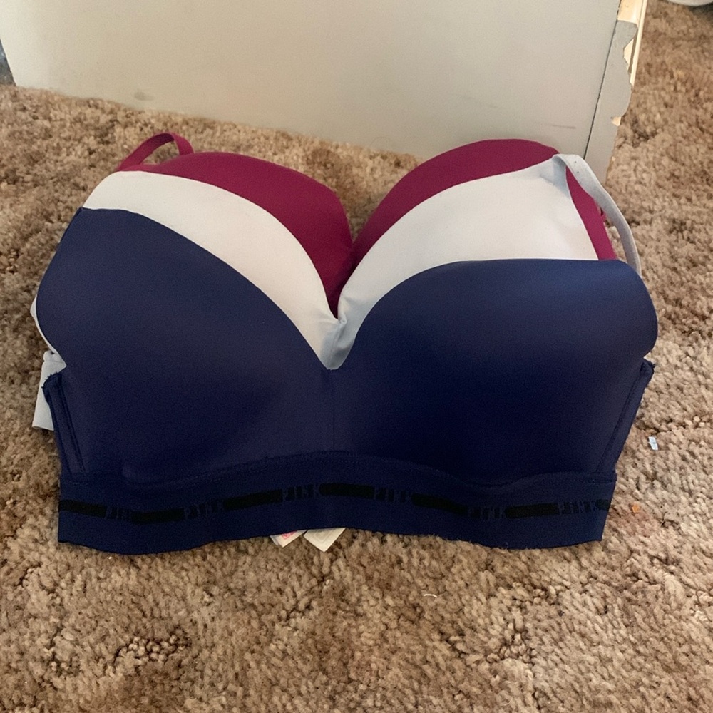 3 PINK VS Bras
